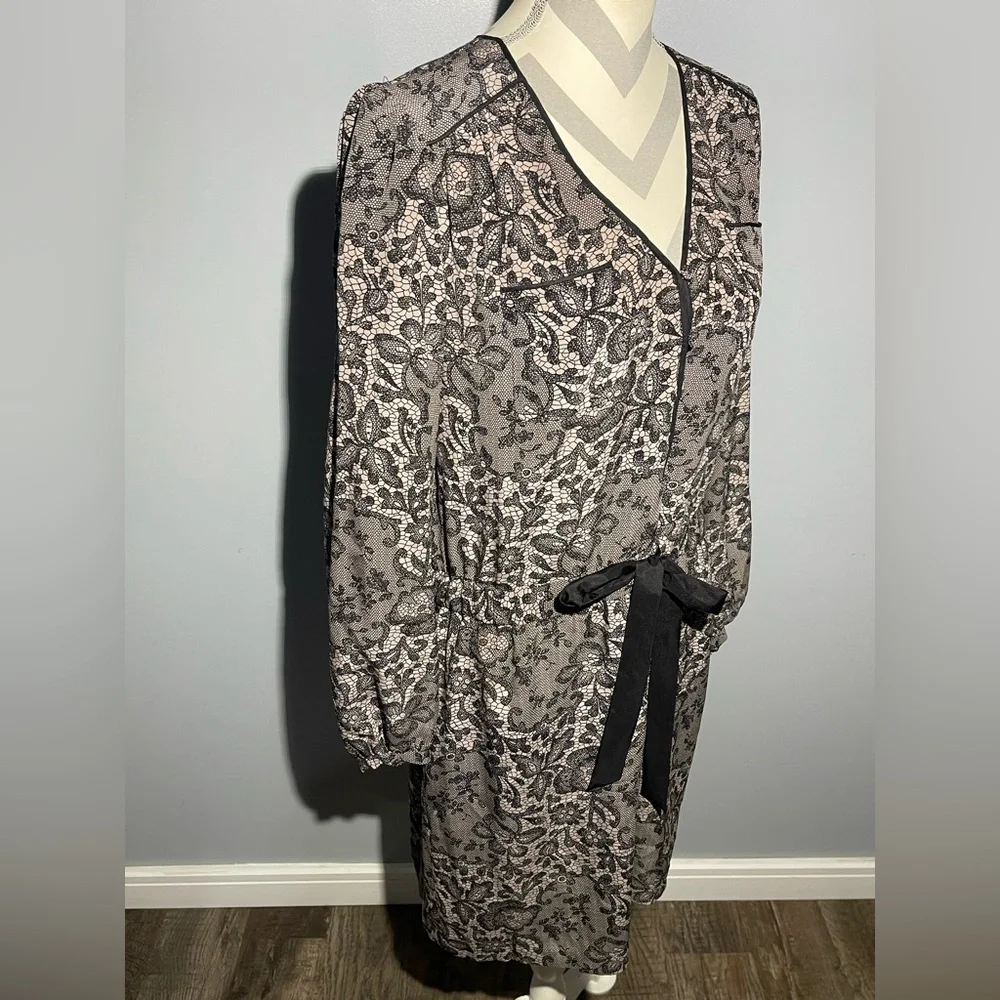 Rebecca Taylor Black and Cream Lace Dress - Picture 8 of 13
